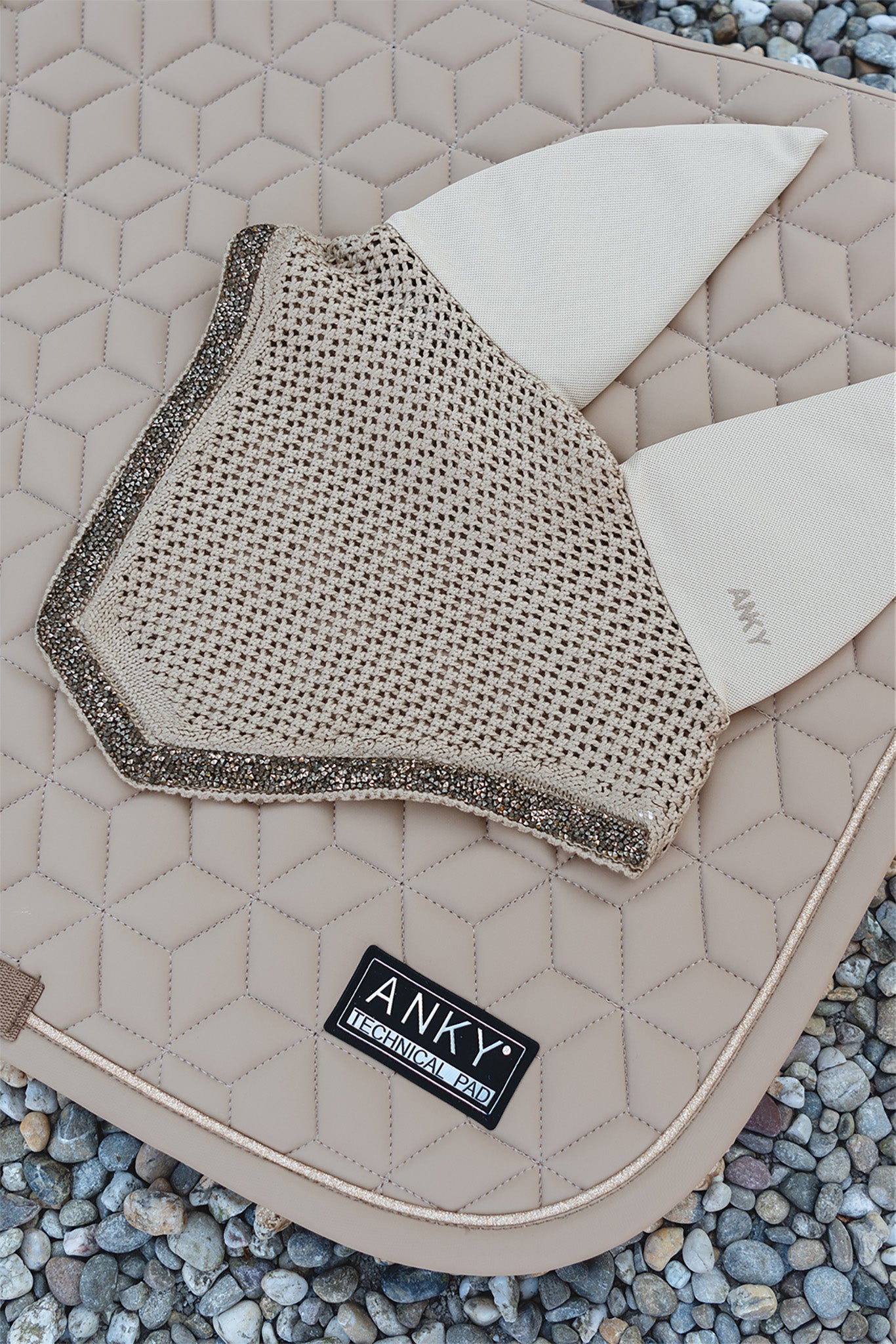 Soundproof Ear Bonnet- Island Fossil