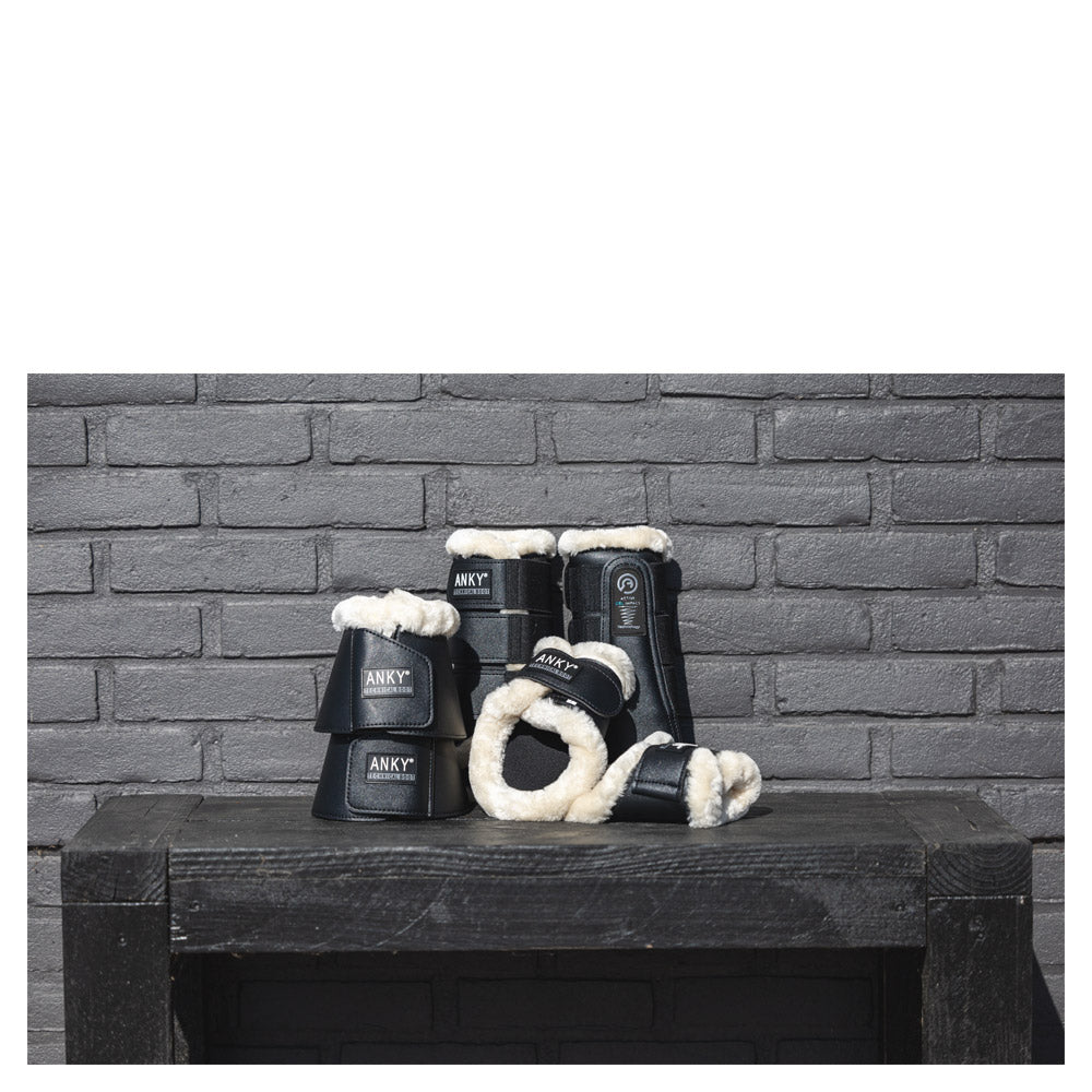 Sheepskin Bell Boots- Black